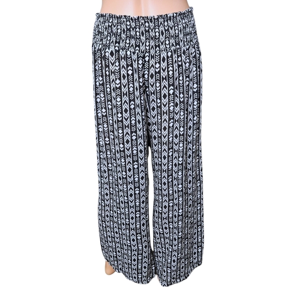 VTG Y2K Aztec Palazzo Pants L Rayon Wide Leg Boho Festival Lagenlook Smocked - Picture 5 of 13